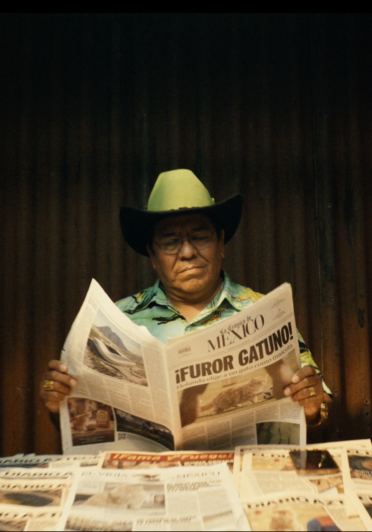 Snapshot of Oranjekoorts campaign for KPN's world cup campaign